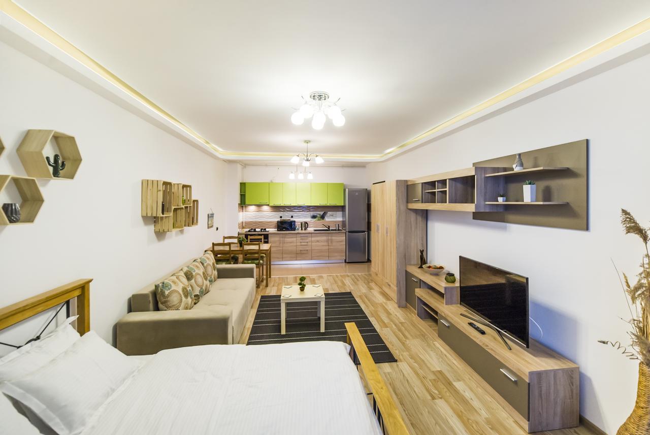 Isaran Grand Studios Brasov Bagian luar foto